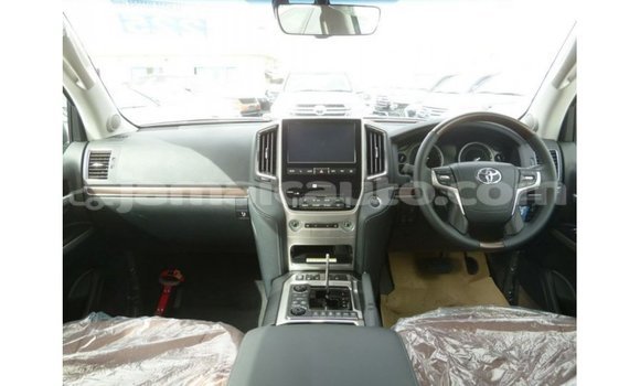 Buy Import Toyota Land Cruiser Brown Car in Import - Dubai in Clarendon Buy Import Toyota Land Cruiser Brown Car in Import - Dubai in Clarendon