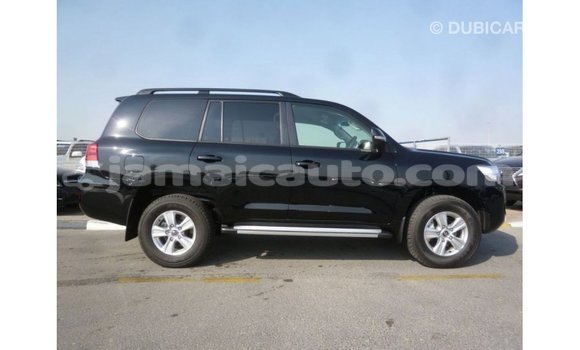 Acheter Import Voiture Toyota Land Cruiser Noir à Import - Dubai, Clarendon Acheter Import Voiture Toyota Land Cruiser Noir à Import - Dubai, Clarendon